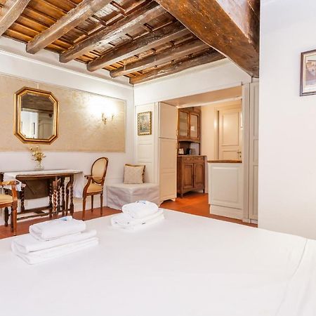 Al Cortile Del Moro Apartment Rome Exterior photo
