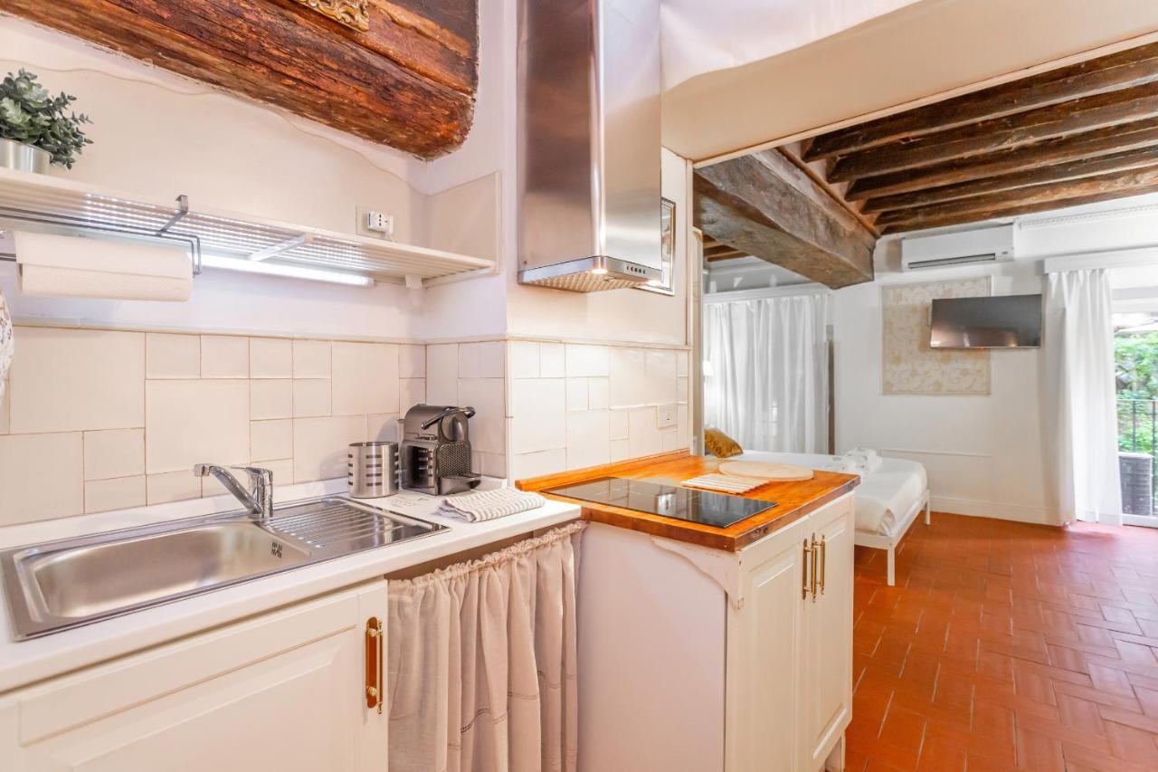 Al Cortile Del Moro Apartment Rome Exterior photo