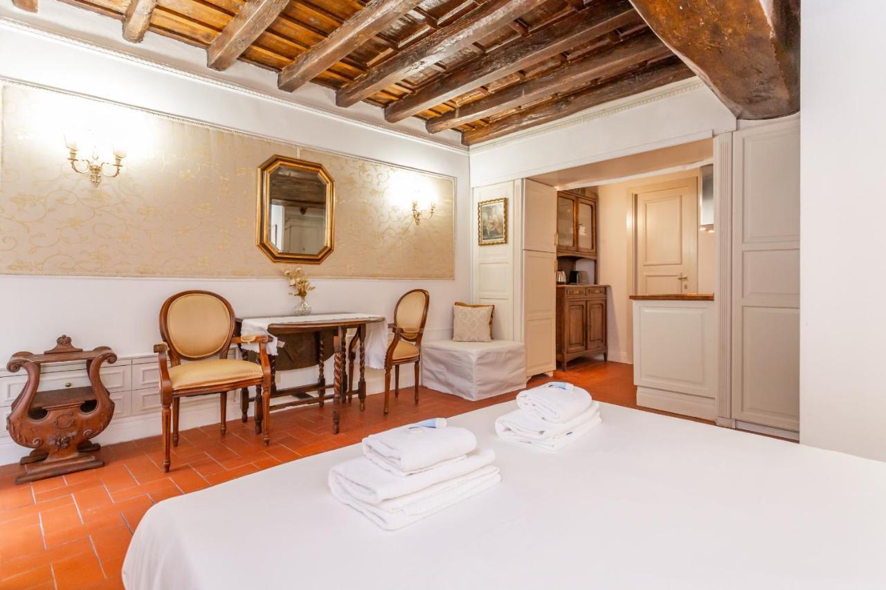 Al Cortile Del Moro Apartment Rome Exterior photo