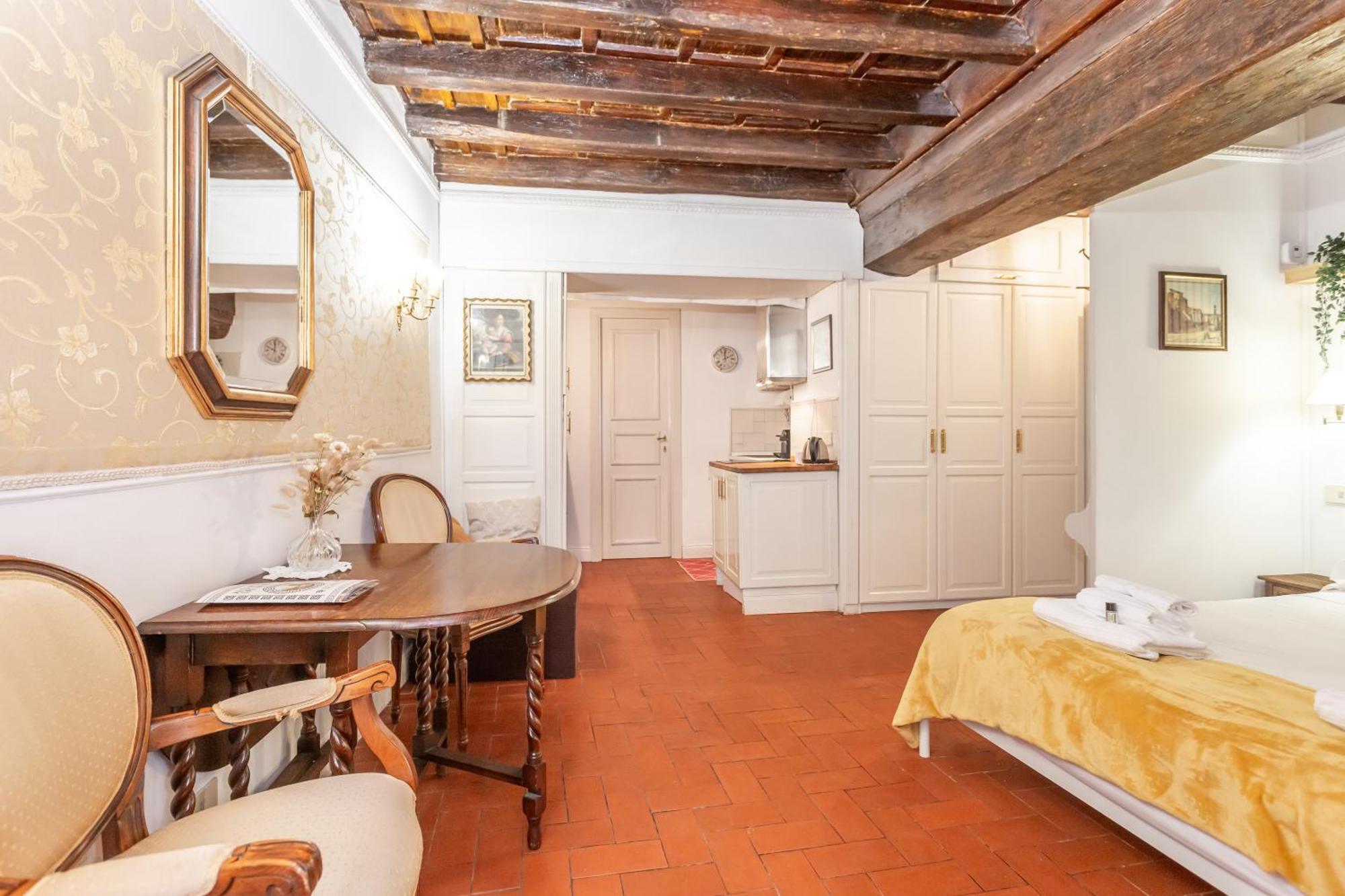 Al Cortile Del Moro Apartment Rome Exterior photo
